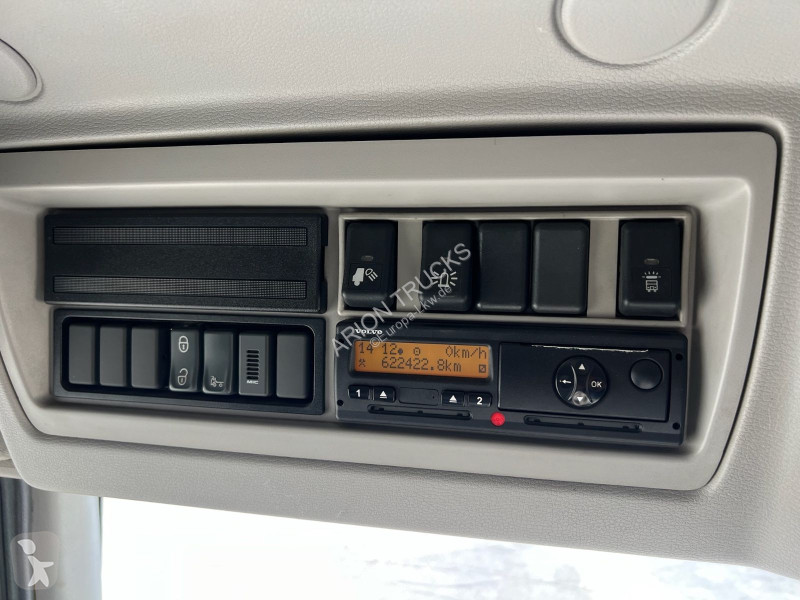 شاحنة Volvo FL 4x2...