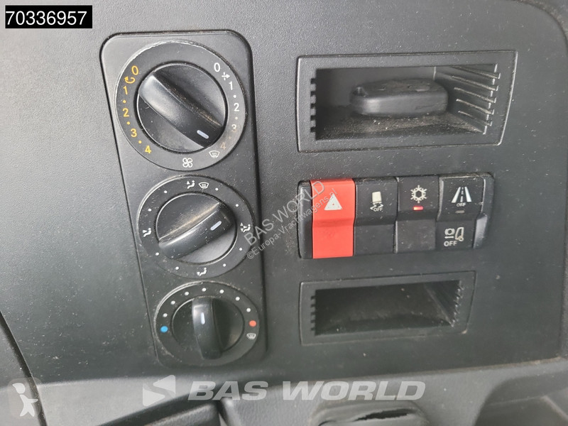 Kamion Mercedes 1218 4X2 12tonner 1500kg...