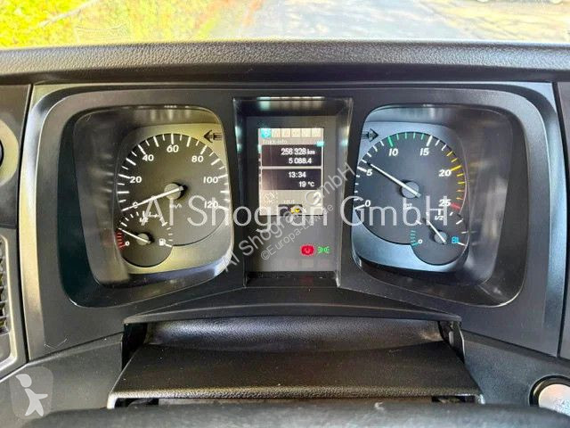 Kamion Mercedes 3243/8x2/HIAB XR24/Lenk +...