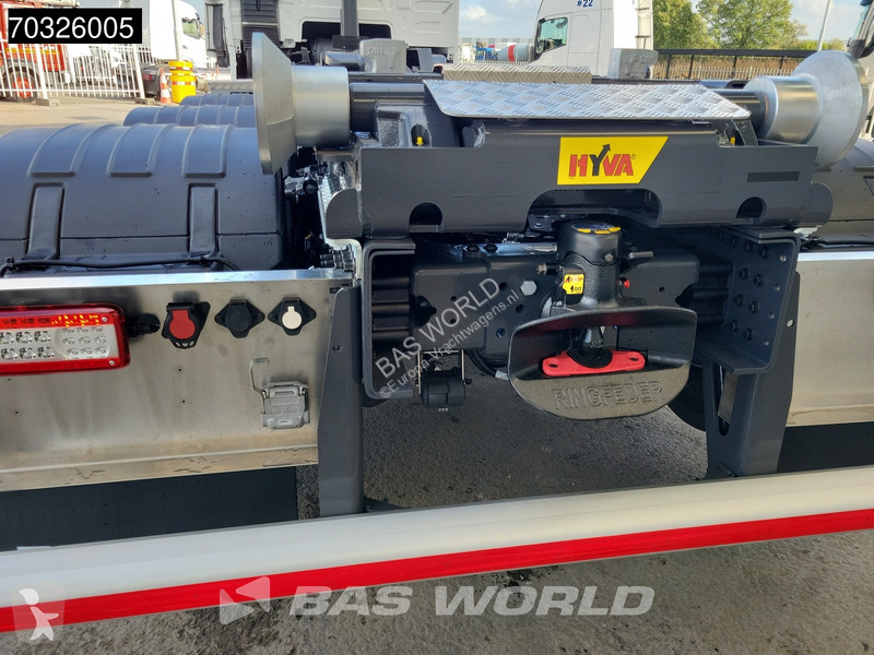 Vrachtwagen Volvo Aero 540 8X4 NEW! HYVA 30-62...