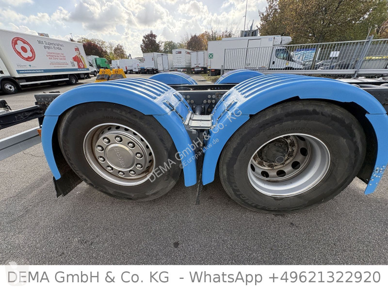Vrachtwagen Scania R...