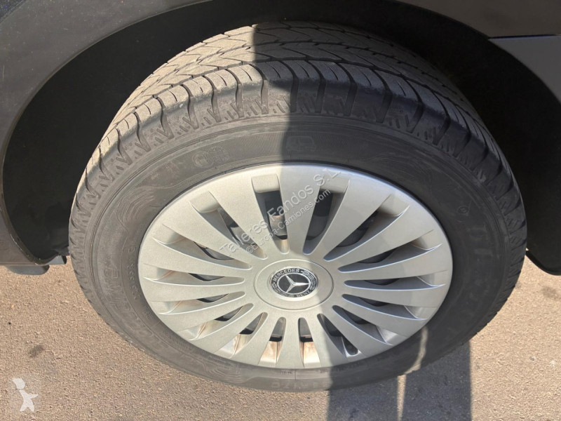 Lastbil Mercedes VITO 114