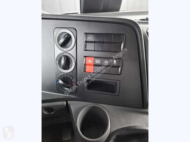 Kamion Mercedes 1530 Fourgon BigSpace 2.30M