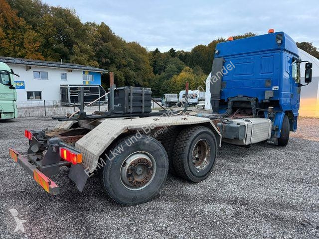 Teherautó Iveco LD 260E43 6x2 Fahrgestell