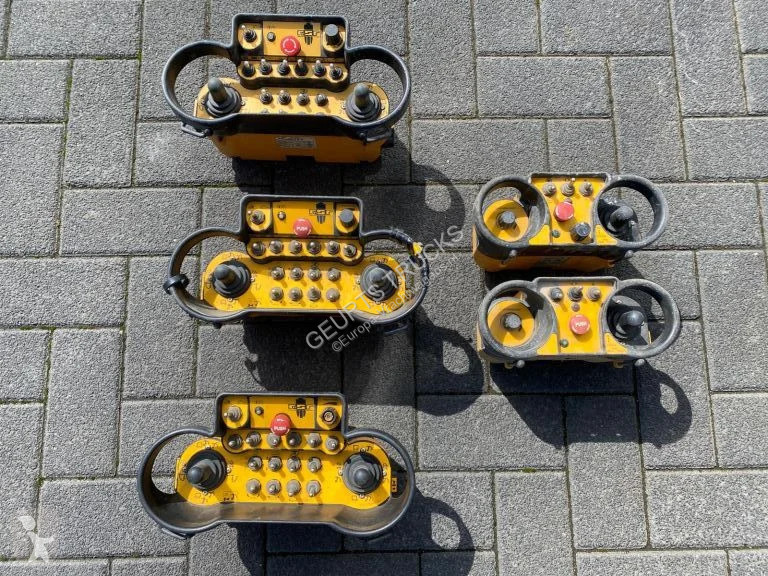 Kamion MAN 35.440 10X4-6 BL TRIDEM RSP...