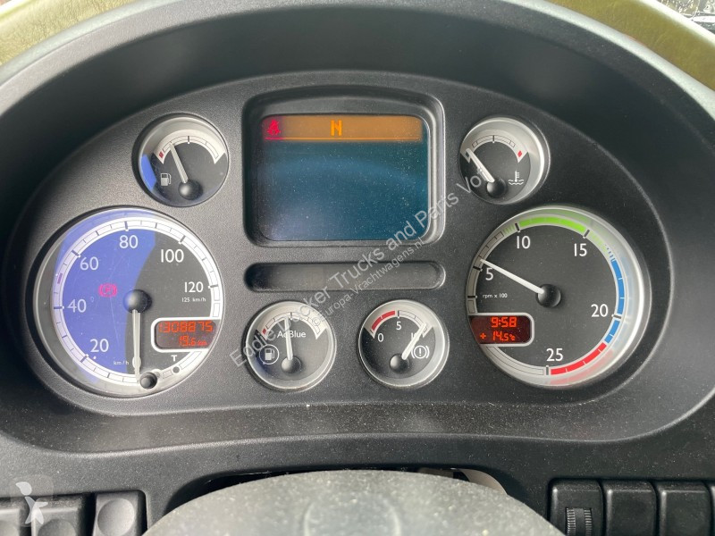 Camion DAF 410 EURO 5 / 6X2 / TAILLIFT
