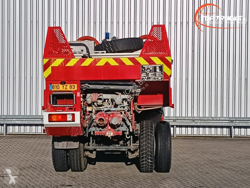 Camión Mercedes 4x4 -6.000 ltr tank, 450 Foam -...