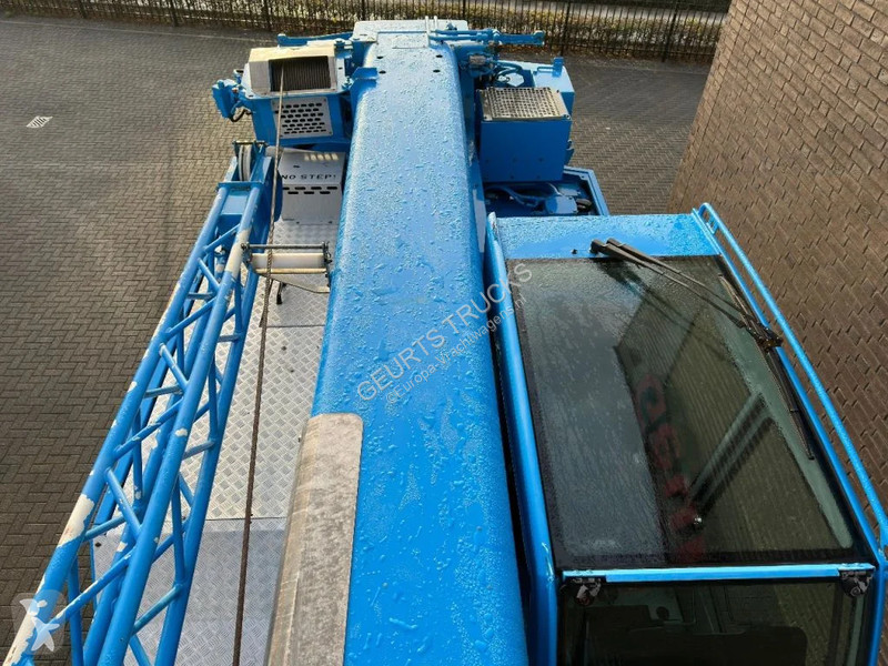 Camion Scania P420 8X4 + FAUN HK 40 + JIB...