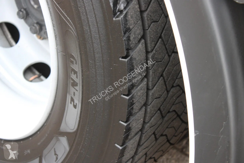 Lastbil MAN 18.250 + EURO 6 + CARRIER + LIFT
