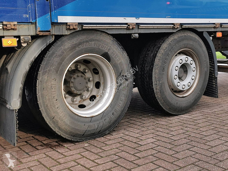 Camion Volvo 6X2 HIAB 117K PRO