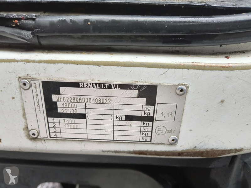 Camion Renault 320 13000L FUEL / CARBURANT - 4...