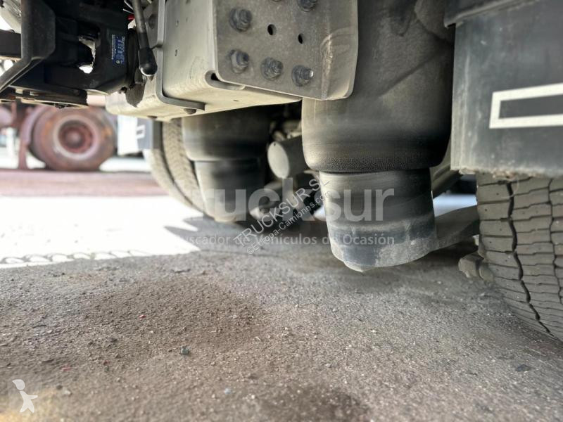 Camion remorque Scania 18