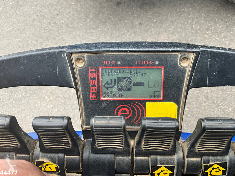 Kamion Volvo 540 8x4 Euro 6 Fassi 36 Tonmeter...