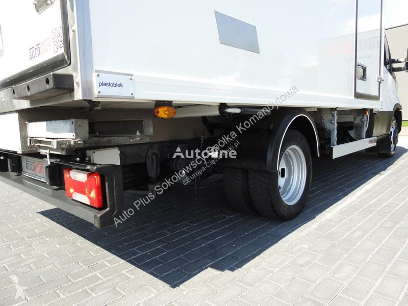 Autoutilitară Iveco DAILY 50C15 CHŁODNIA...