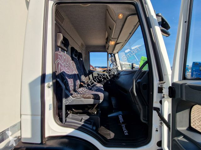 Kamion Iveco 75E16 / Ladebordwand / wenig KM