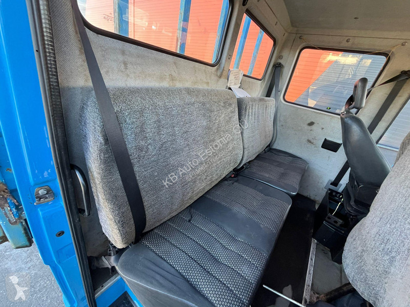 Camión Mercedes 816D 4x2 BOX L=3094 mm / 7 SEATS