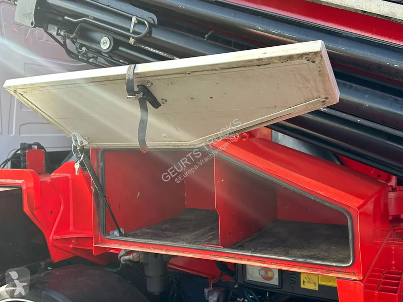 Camion Volvo 10X4 + FASSI F1650RAL.2.28 + JIB...