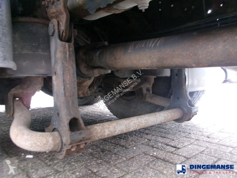 Camion Iveco 310 EEV 6x2 RHD + Atlas 120.2E