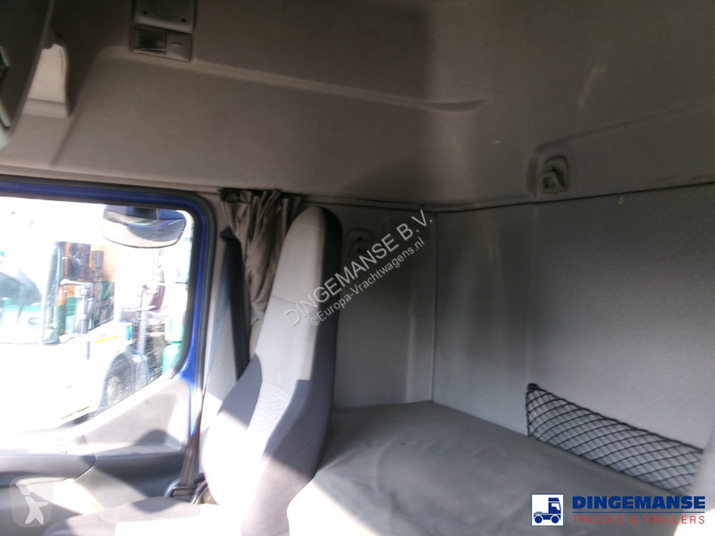 Kamion Renault 370 6x2 chassis
