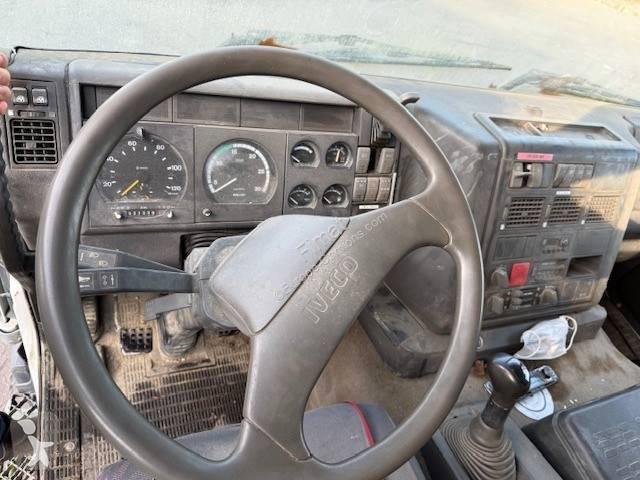 شاحنة Iveco