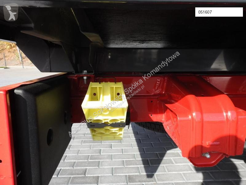 Autoutilitară Volkswagen CRAFTER SKRZYNIA...