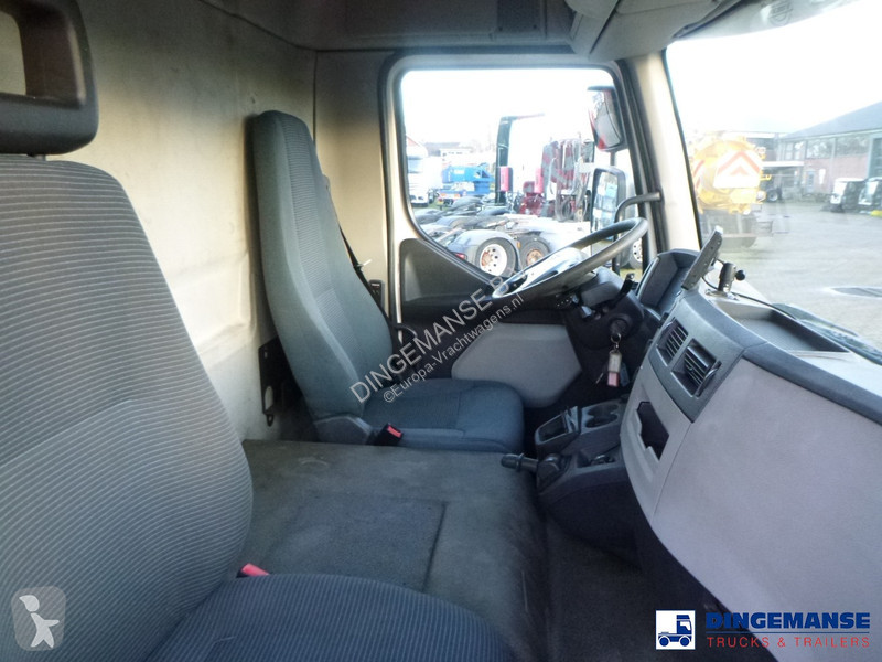 Camion Volvo FL 260 4x2 gas tank 13.9 m3