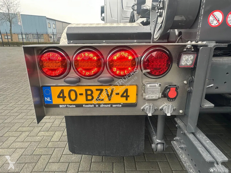 Kamion DAF 530 8X2 TRIPLE VDL S-30-6700...