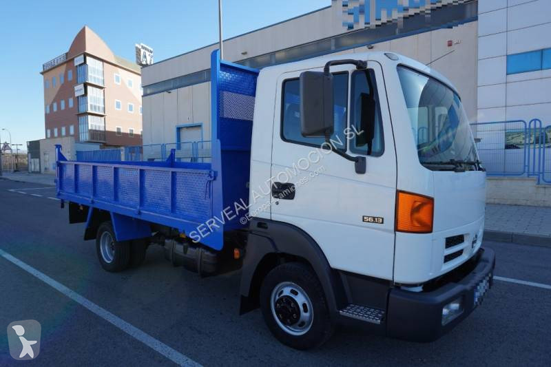 Camion Nissan
