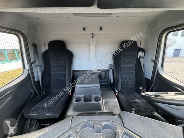 Kamion Mercedes 823L Pritsche 7,2m LBW Klima...