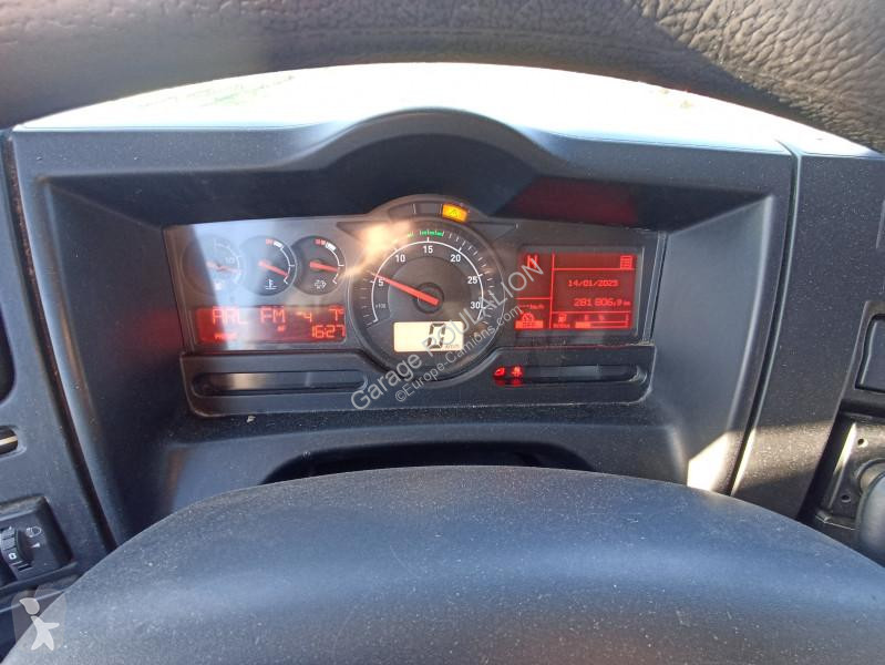 Kamion Renault CITERNE MAGYAR 10500L, 4 CPTS D...