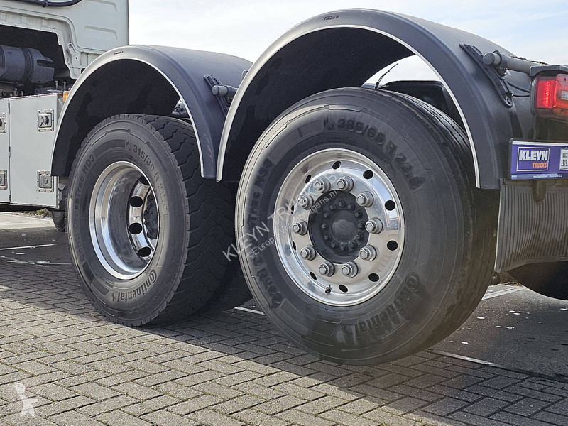 Traktor MAN 26.500  XXL 6X2-4 LL WB420