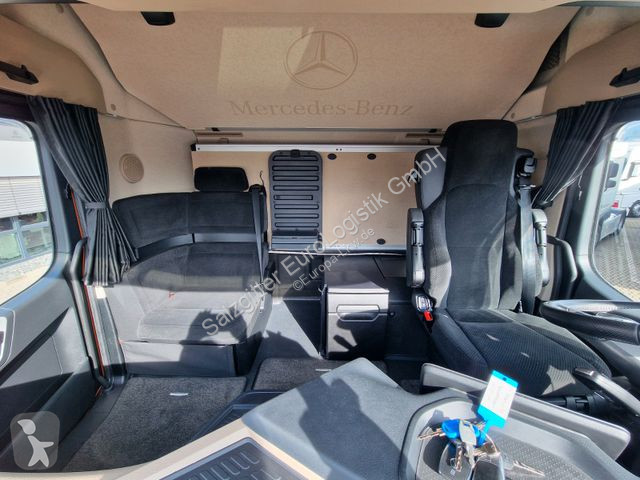 Lastbil med släp Mercedes 2548 / Retarder /...