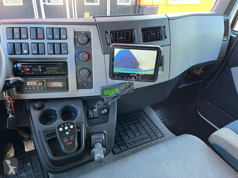 Kamion Volvo FL 280 4x2 V-100MAX / BOX L=9455 mm