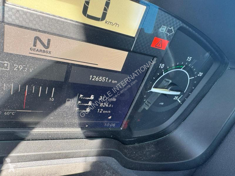 Kamion Renault 380 Gamme C