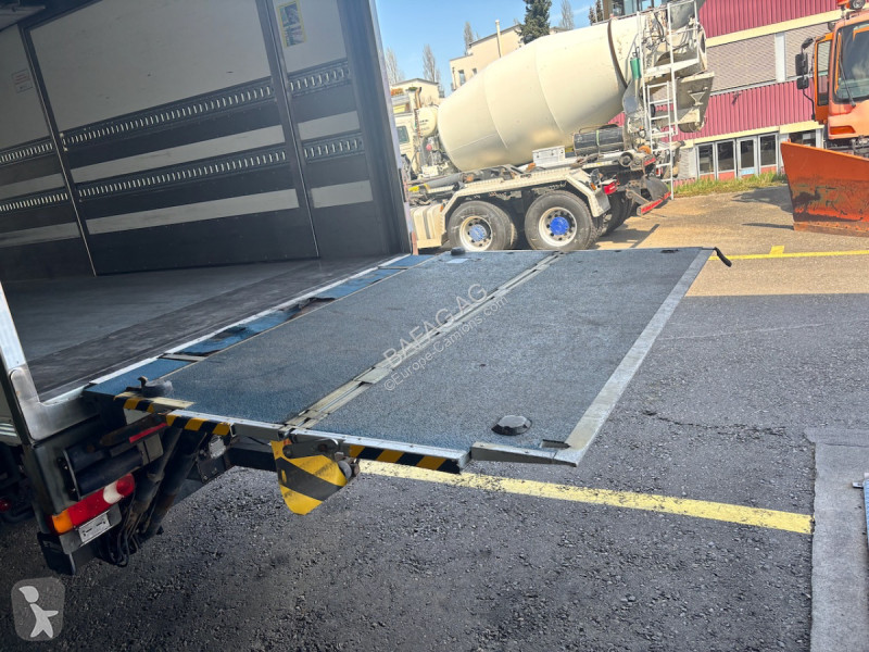Kamion Iveco 190s42 stralis