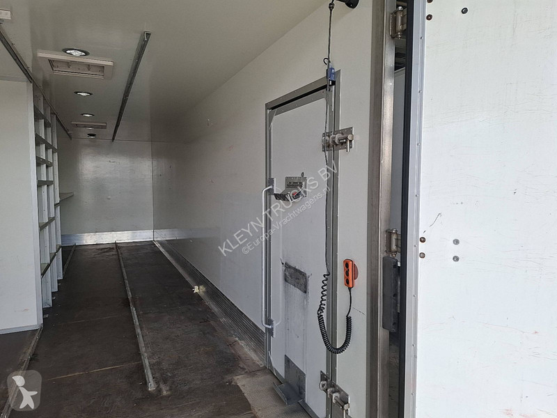 Lastbil Volvo 25012 AIRCO TAILLIFT