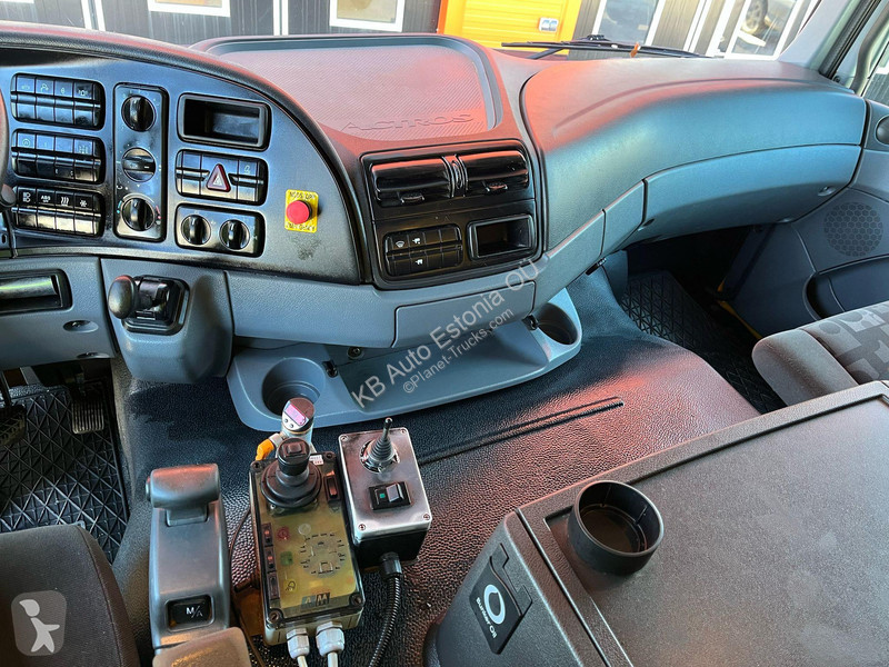 Camion Mercedes 1841 4x4 SNOW PLOW EQUIPMENT /...
