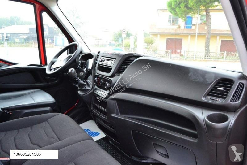 Veicolo commerciale Iveco DAILY 35C13