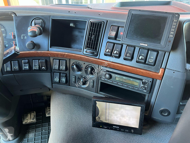 Camion Volvo 480 8x2 HIAB 288 EP-5 HIPRO / WIRE...