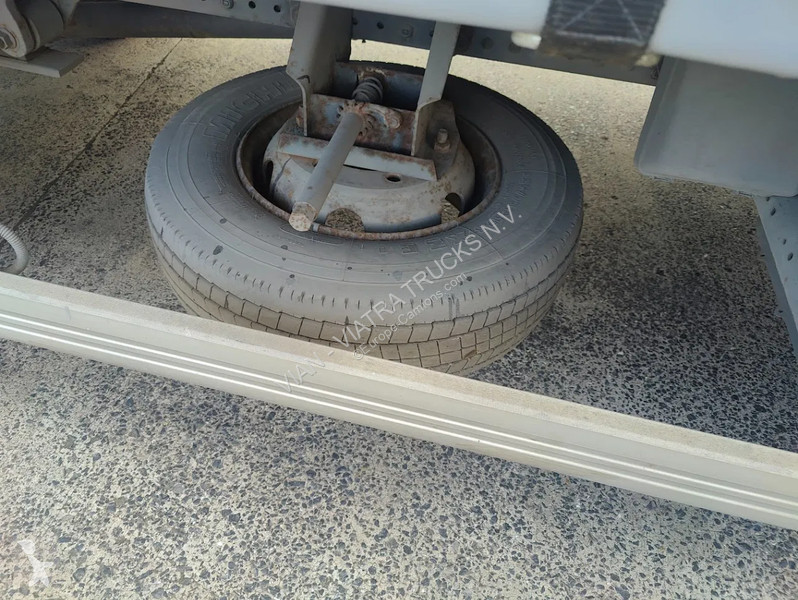 Kamion Mercedes 815 HUIFBAK / PLANEN / BACHE /...