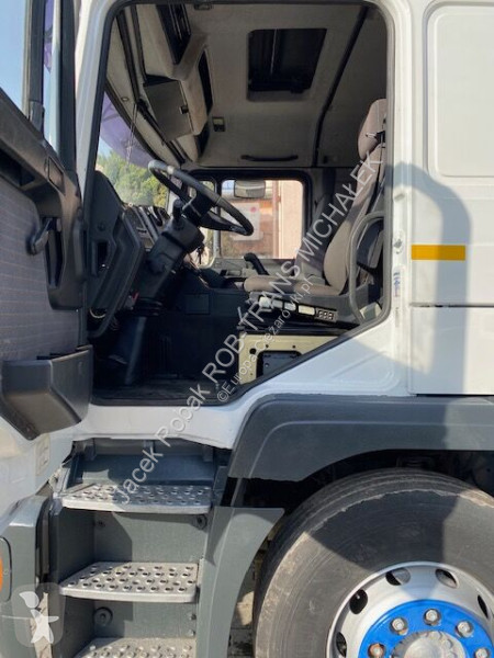 Camion MAN F 2000 /