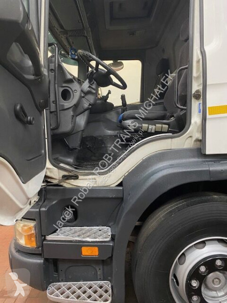 Kamion Scania 94 D 220