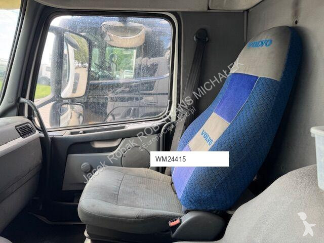 Camion Volvo FM9 300