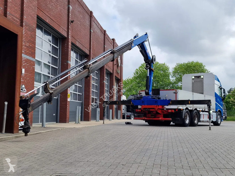 Kamion Volvo 13540 Globetrotter 6x4 - HMF 1920K...