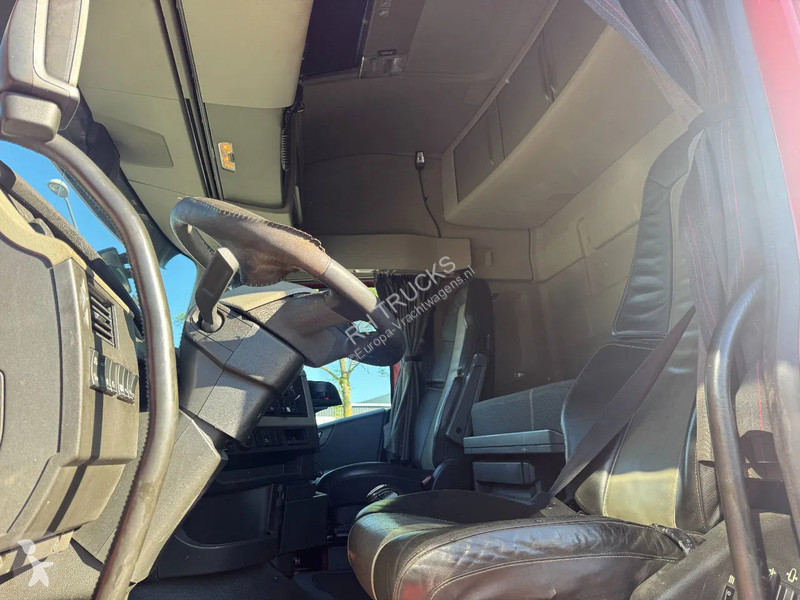 Kamion Volvo 6X4 - EURO 6 + PALFINGER EPSILON...