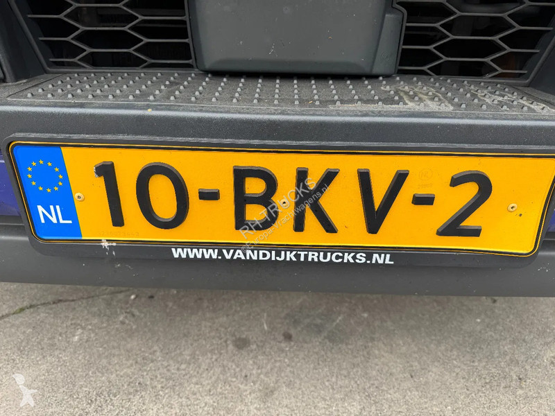 Kamion Volvo 250 4X2 - EURO 6 + DHOLLANDIA LIFT...