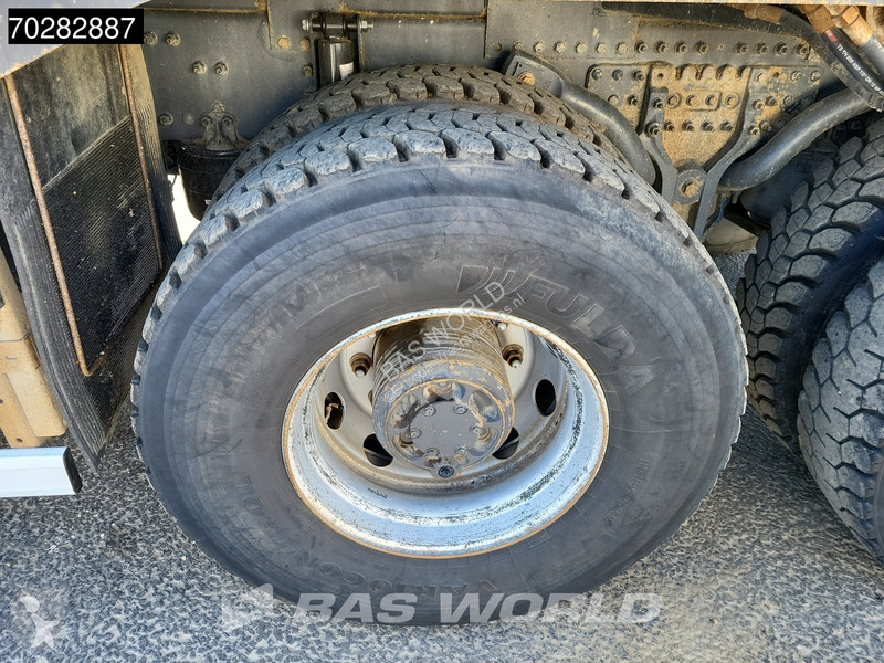 Kamion Volvo 500 8X4 16m3 Forez-Bennes tipper...