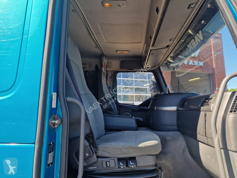 Kamion Volvo 12380 4x2 - Frigo Carrier Supra -...