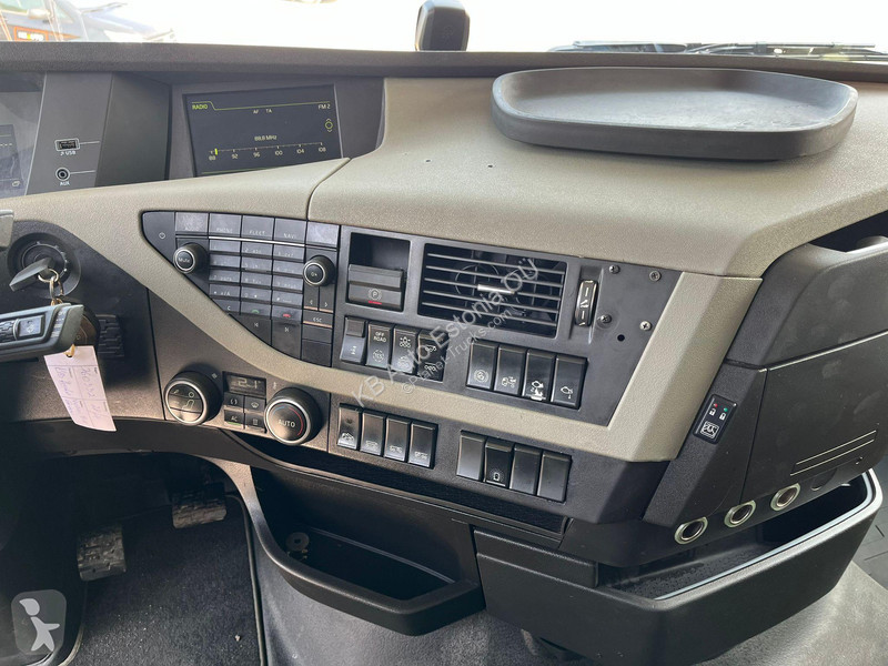 Kamion Volvo FH 540 8x4*4 AJK 20 ton / L=5700 mm