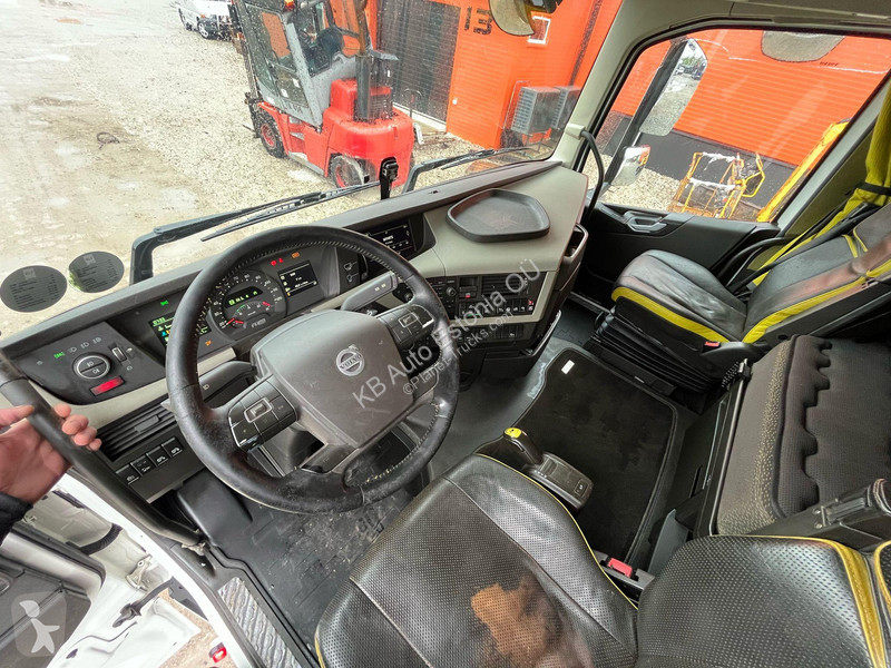 Camion Volvo FH 16 600 6x2*4 FOR SALE AS...